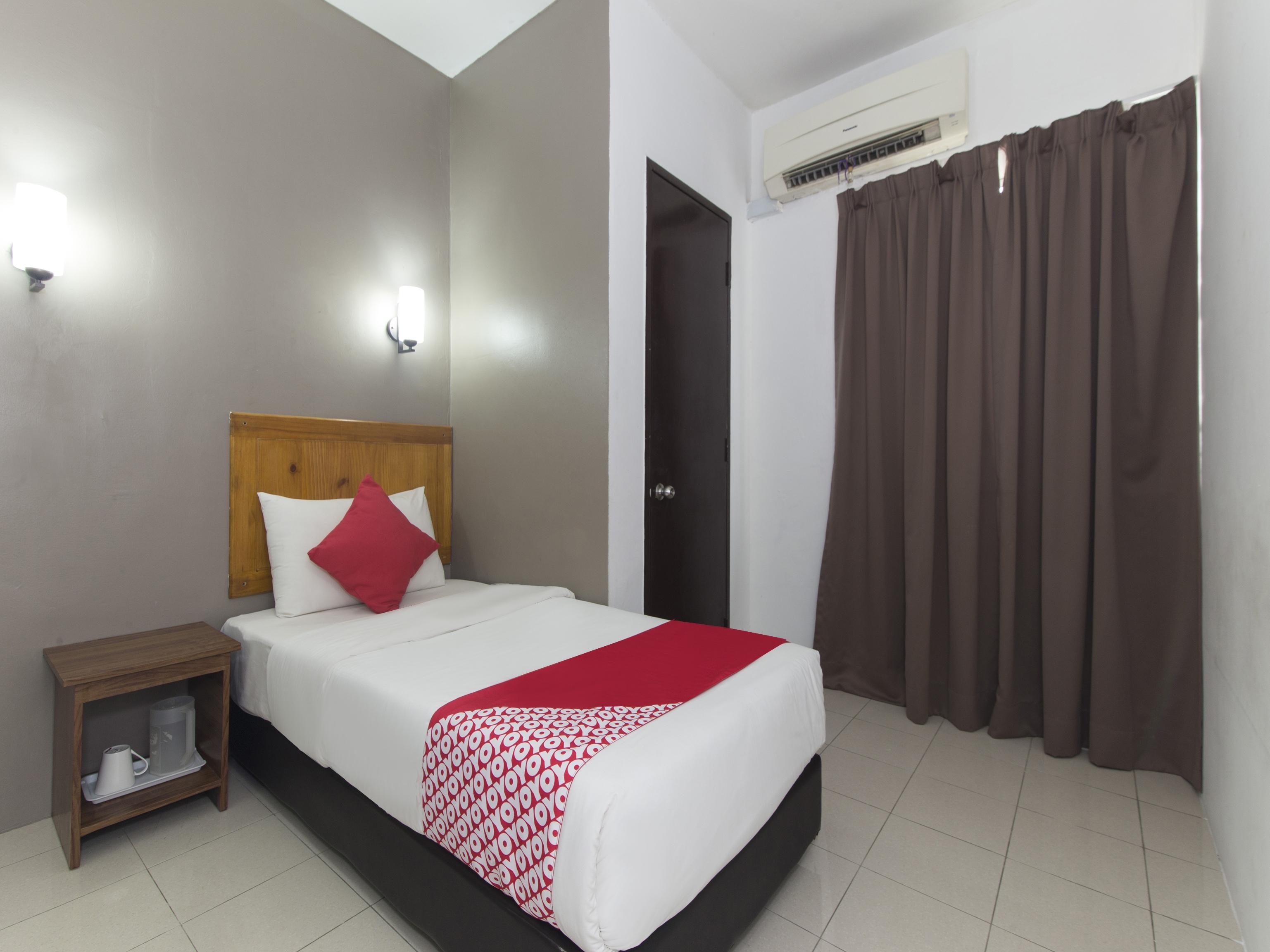 Super Oyo 502 Midah Inn Puchong Exterior photo