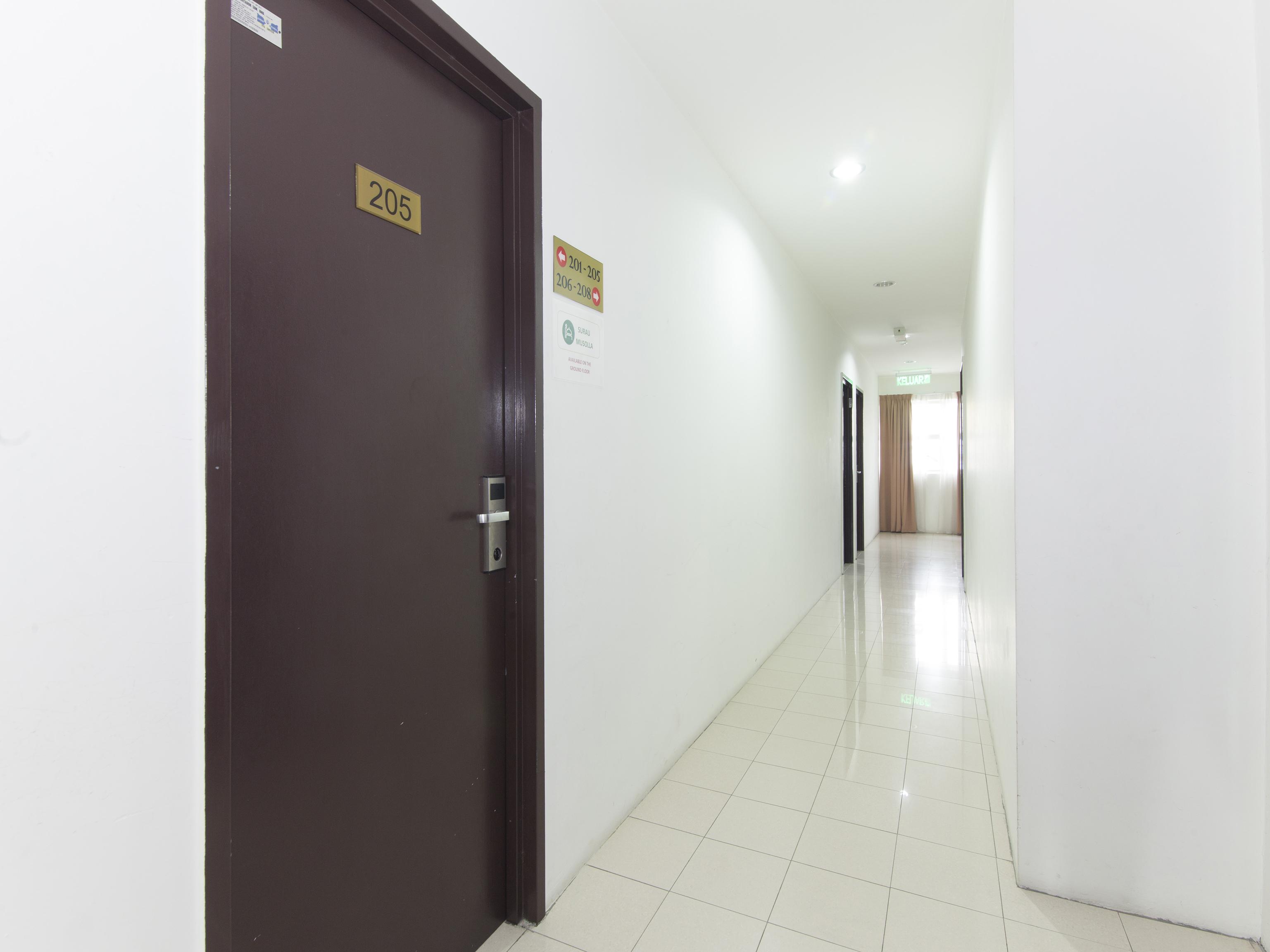 Super Oyo 502 Midah Inn Puchong Exterior photo