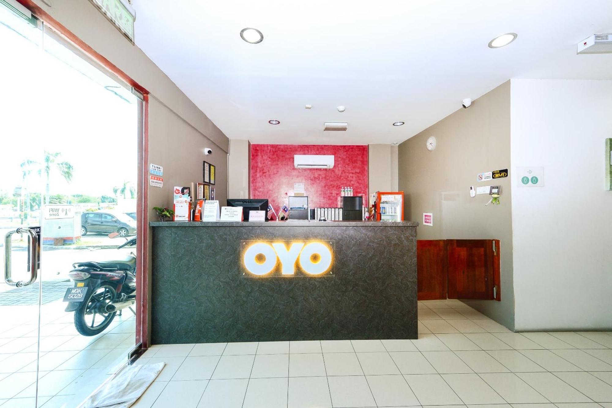Super Oyo 502 Midah Inn Puchong Exterior photo