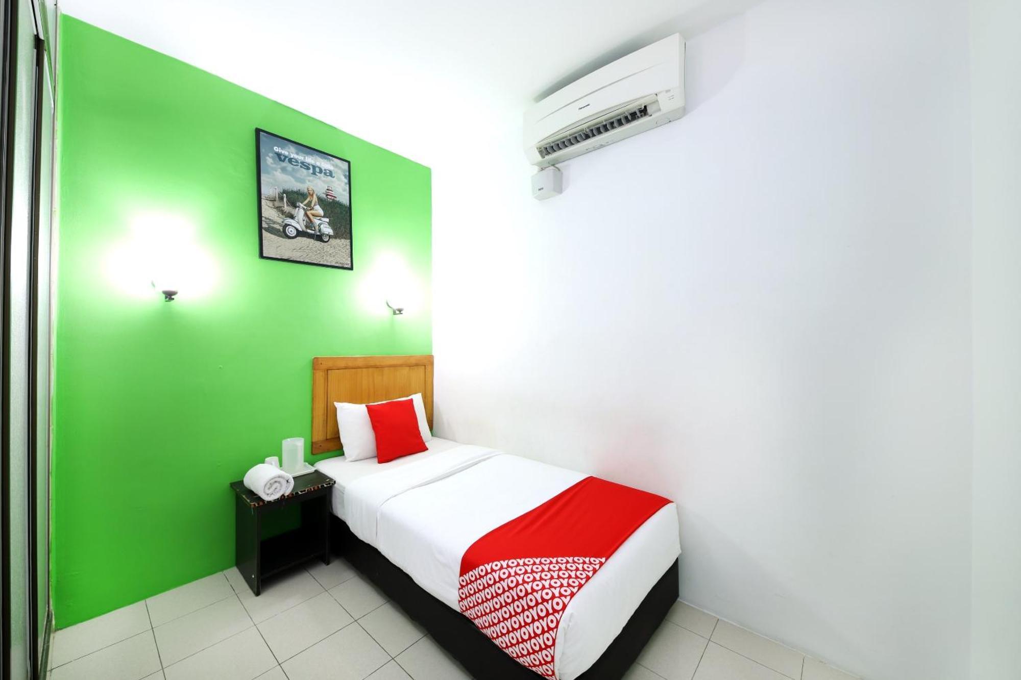 Super Oyo 502 Midah Inn Puchong Exterior photo